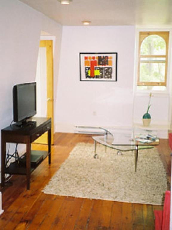 Absolute 1000 Islands Monthly Suites Gananoque Quarto foto